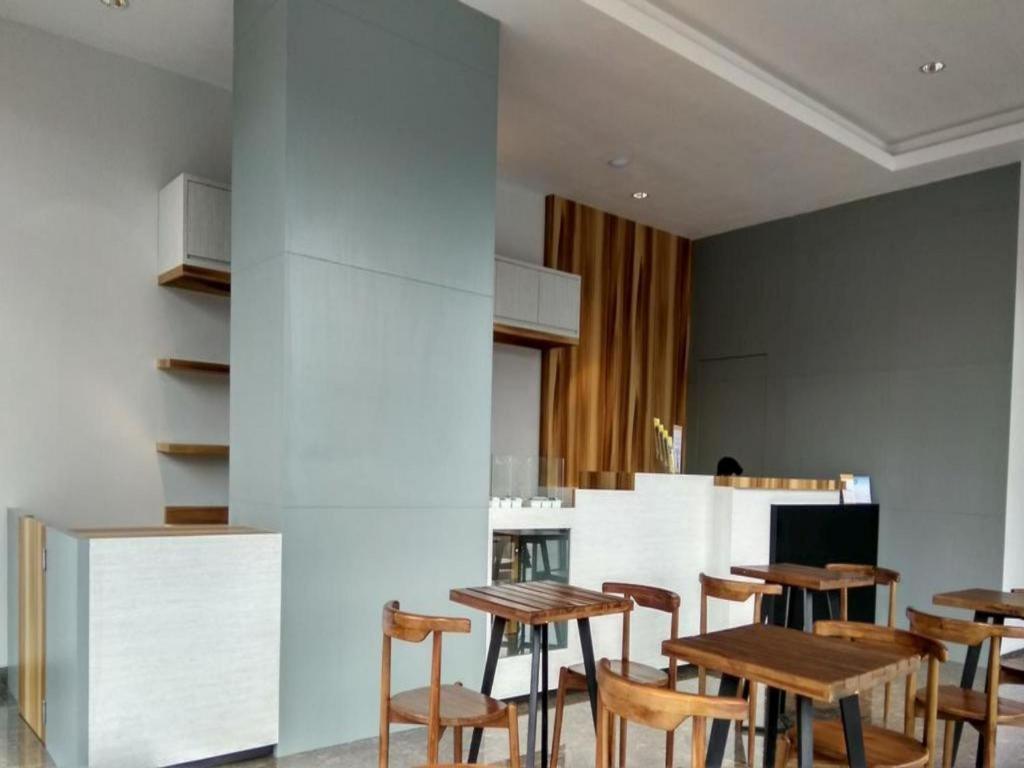 Facilities, OYO 94724 The Regia Tambun By Ultimo in Bekasi
