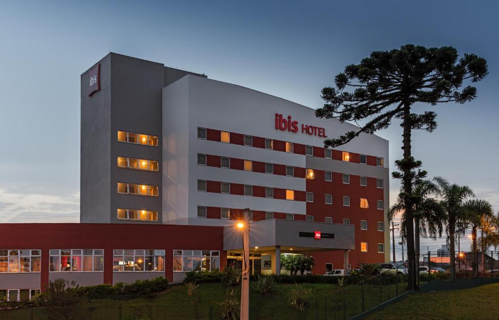 ibis Curitiba Aeroporto photo
