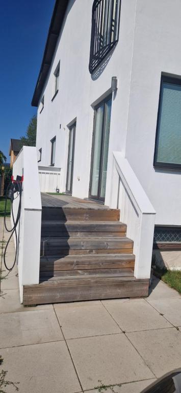 Charmig bottenvåning i Limhamn, Limhamn