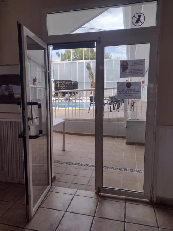 スイミングプール