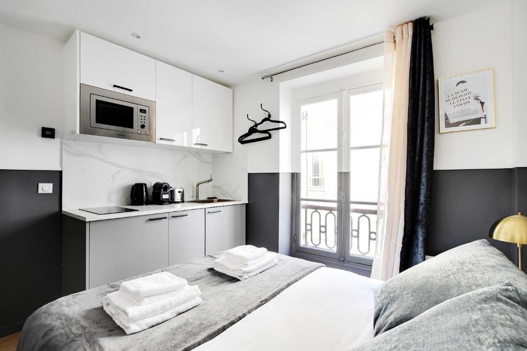 Modern Studio for 2P with A C - Near Montmartre - 4