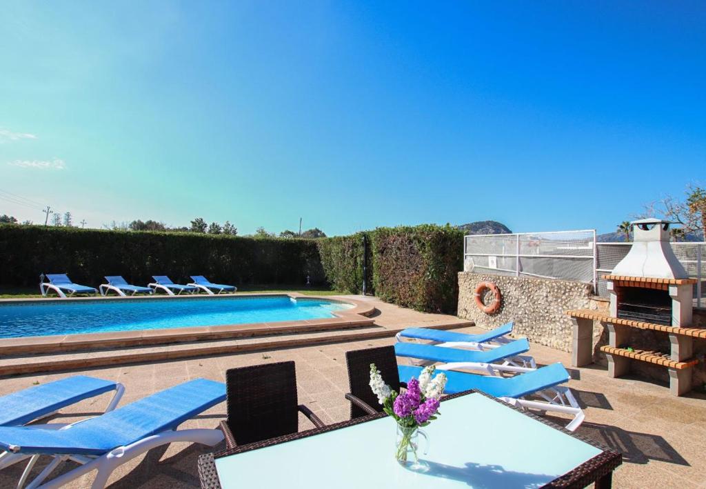 5-bedroom villa to enjoy with the family by Renthousing - 3