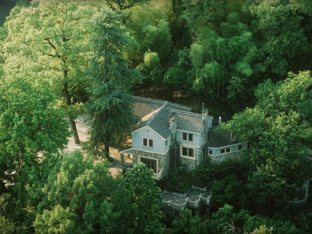 Liuchunwu Resort in Tianmu Mountain, Menkou
