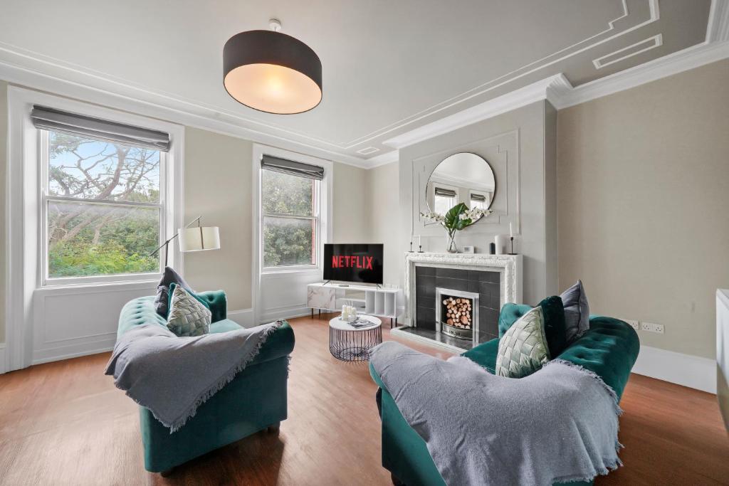 The Gatsby in Wakefield - Parking, Wakefield