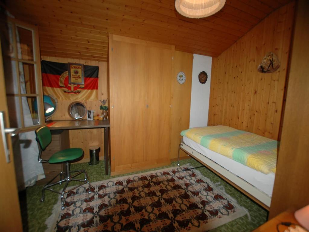 Chalet in Wilderswil with Jungfrau Views - 4