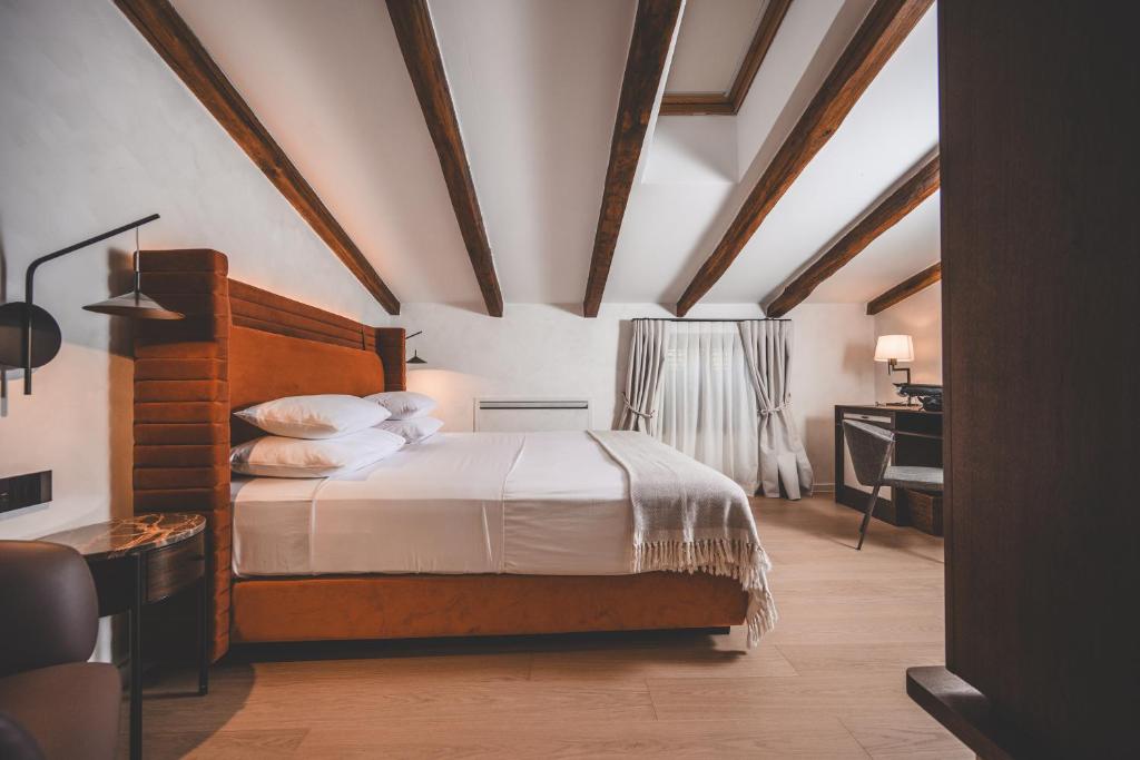 Boutique Hotel San Rocco — Hotel rooms in Brtonigla, Istria