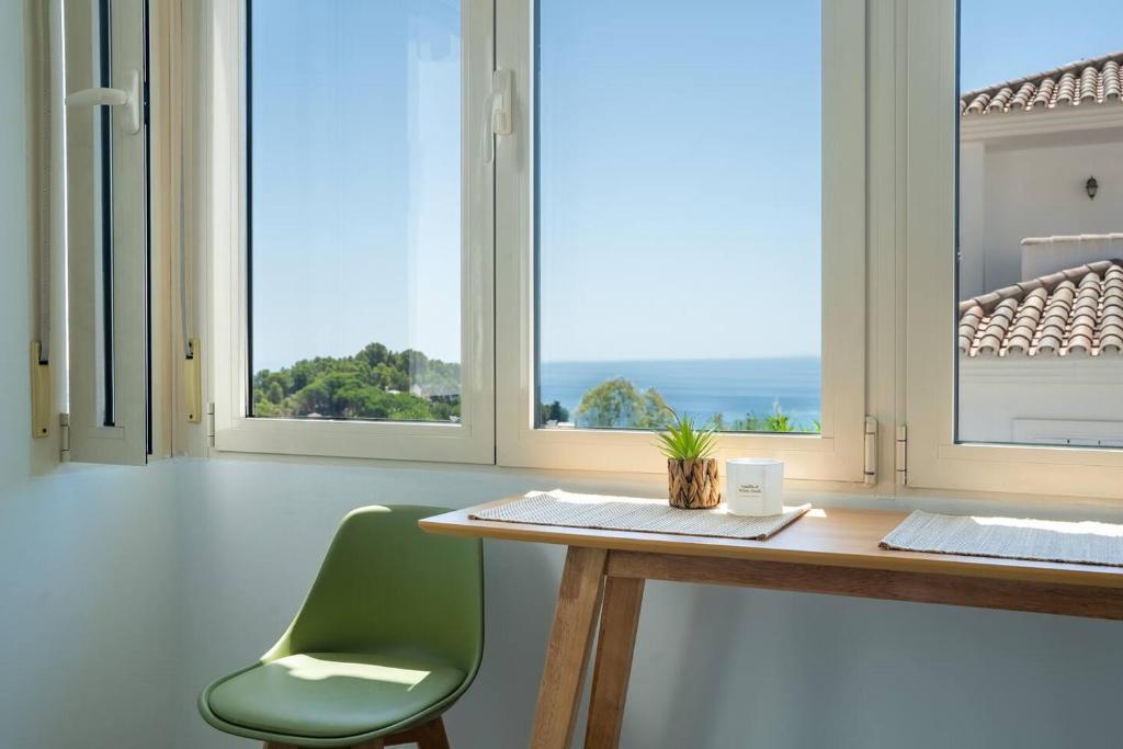 Sea View Loft - 4