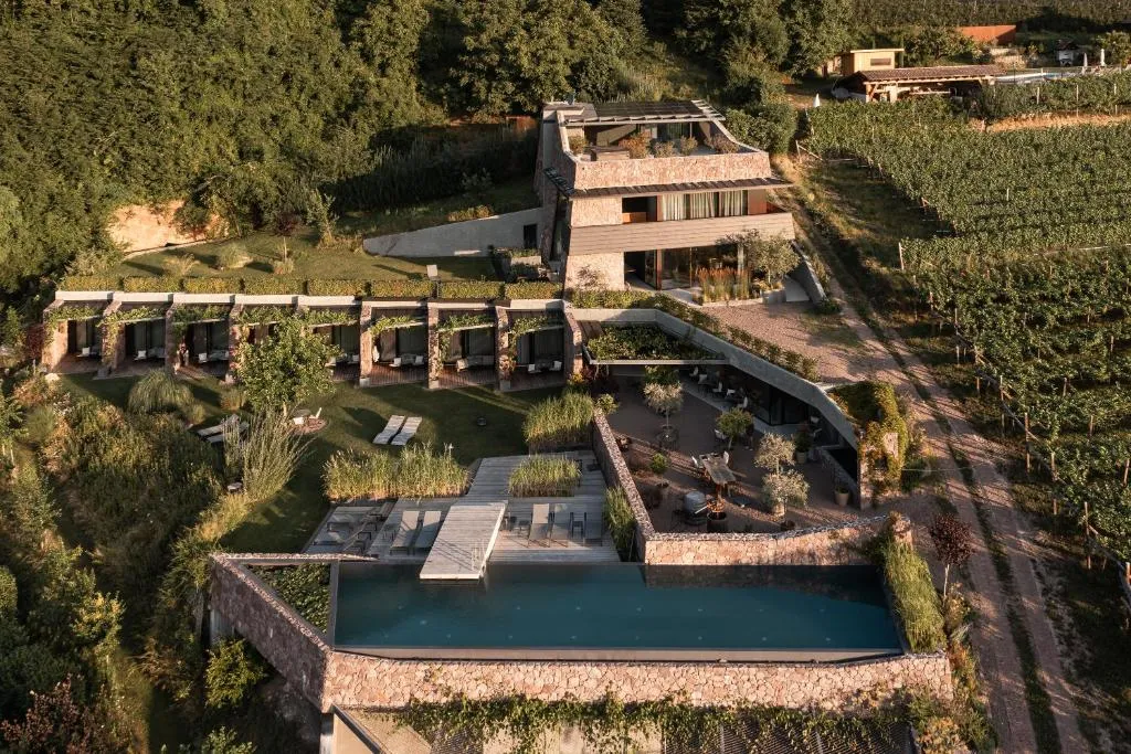 Im Zeitlauf - life with nature, hotel in Caldaro