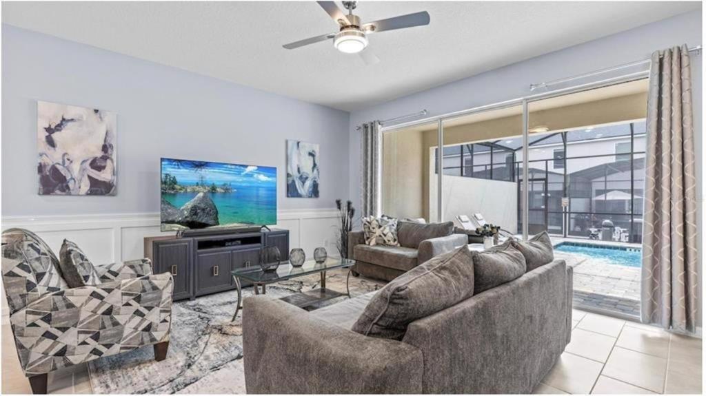 Solara Resort 495 - Hosted by Top Villas, Kissimmee