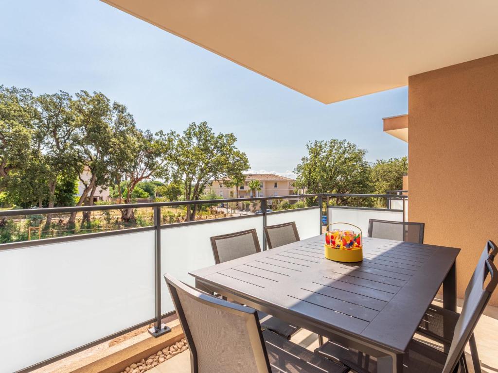 Apartment Dans une résidence neuve avec piscine by Interhome - 4