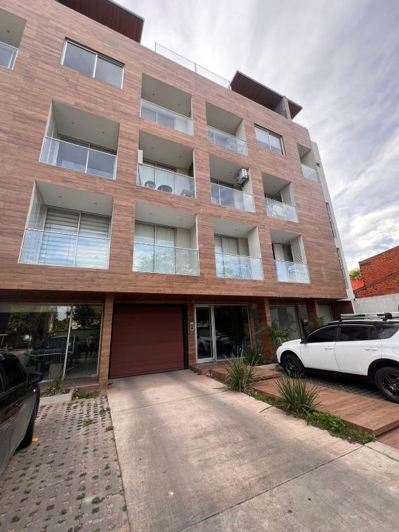 Elegante Monoambiente en la mejor zona de Santa Cruz - 5