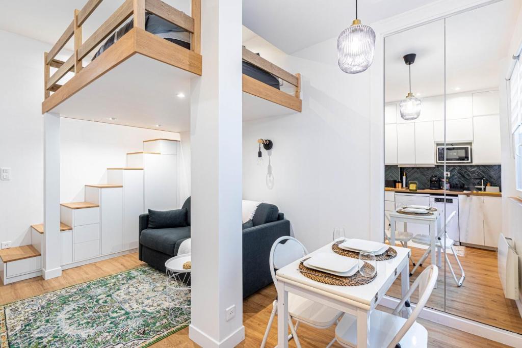 GuestReady - Charming stay in the lively 13th - 2