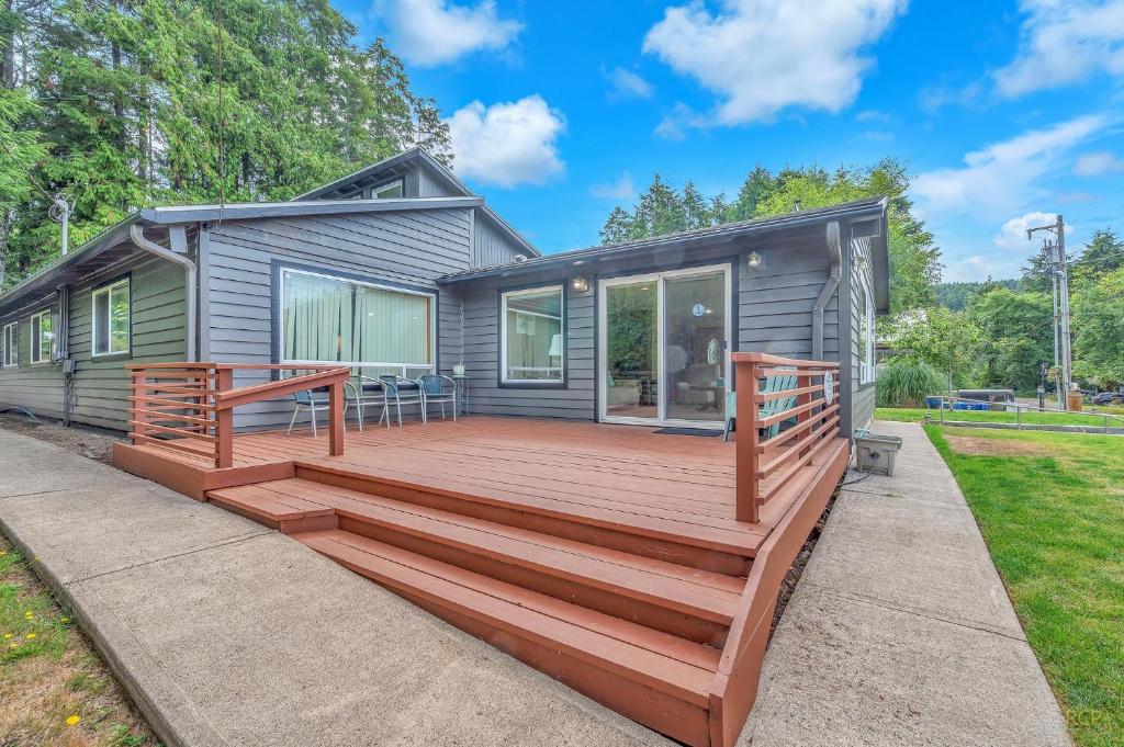 Moss Quadrant, Rockaway Beach