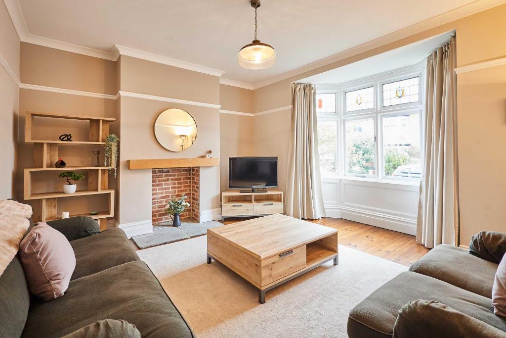 Host & Stay - Bristol Avenue, Saltburn-by-the-Sea