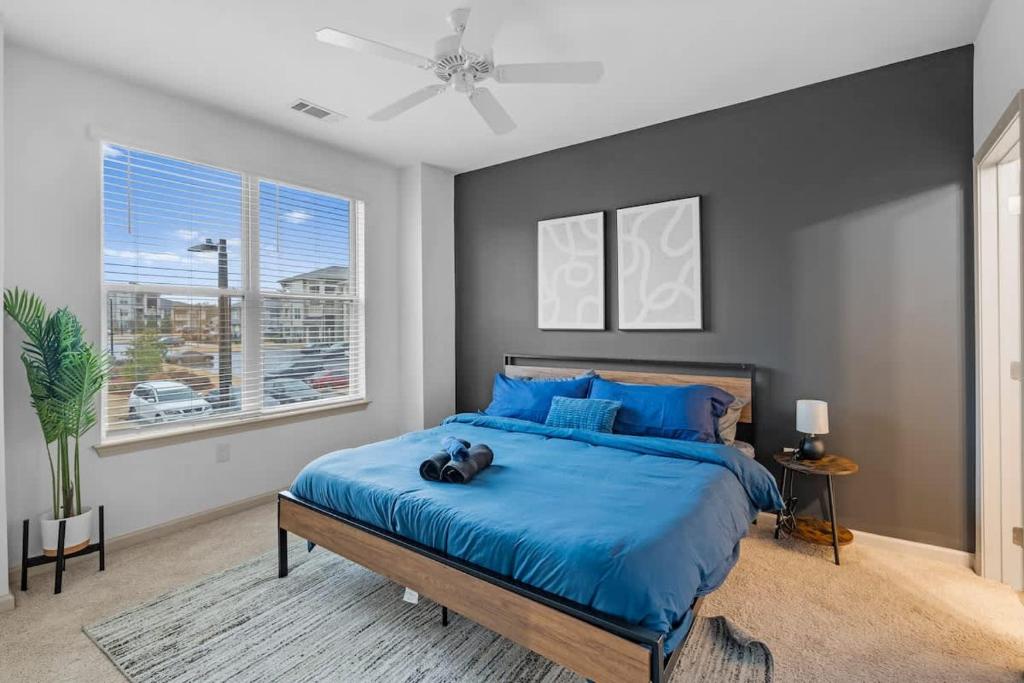 Upscale King 3BR Suite to Uptown Charlotte, Charlotte