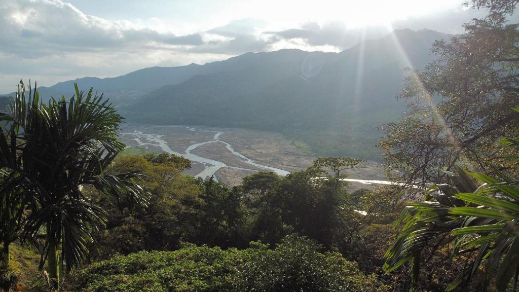 Cabaña Paraíso/ Jacuzzi Vista Panorámica a la Ciudad - 3