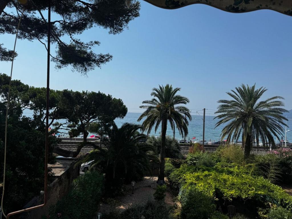 3-room apartment with sea view in Cannes - 1
