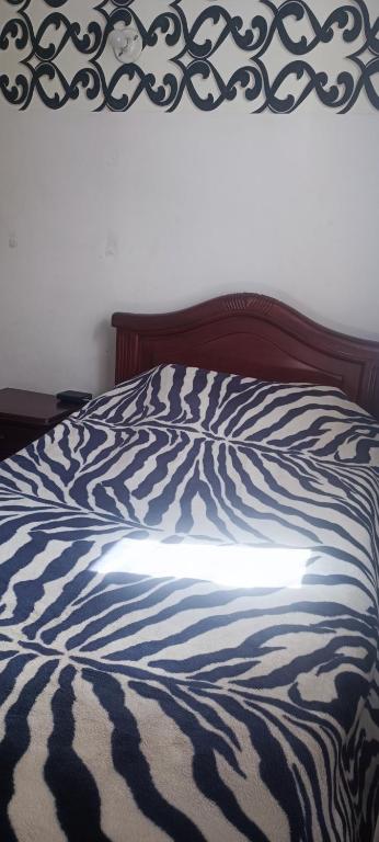 Excelente habitación amoblada, cerca al aeropuerto internacional el dorado - 3