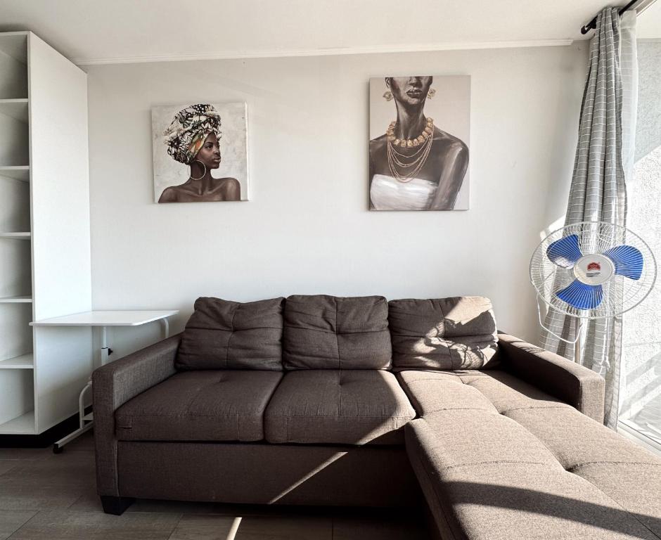 Amplio departamento de una habitación, a pasos del metro Gruta de lourdes - 1