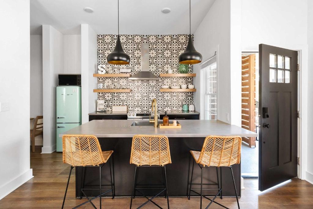 Bohemian Bliss, Atlanta