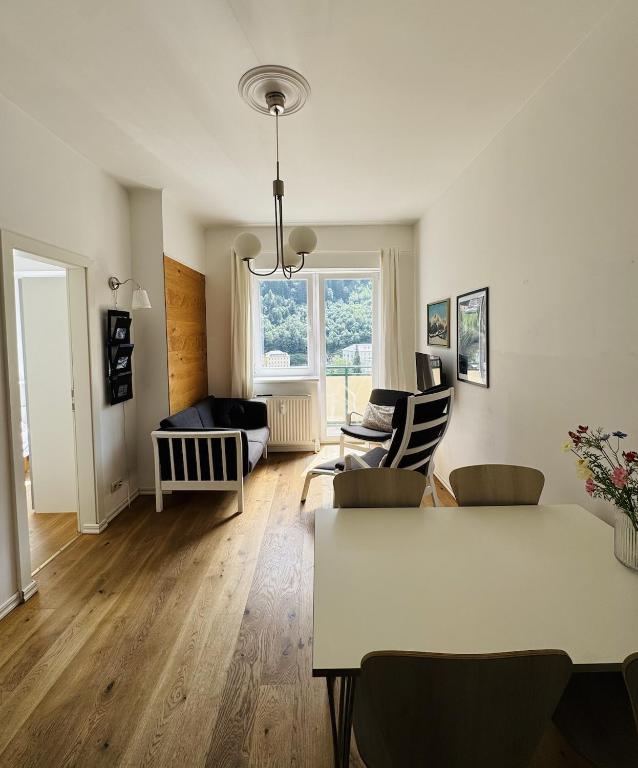 Cozy apartment with VIEWS - 3