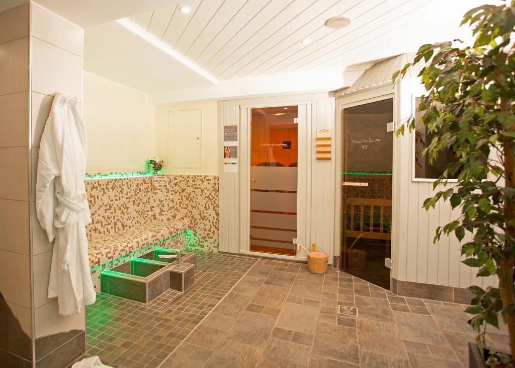 Hotel & Ferienappartements Edelweiss 전경