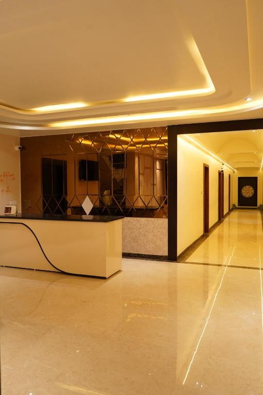 Hotel Ratan Palace 룸서비스