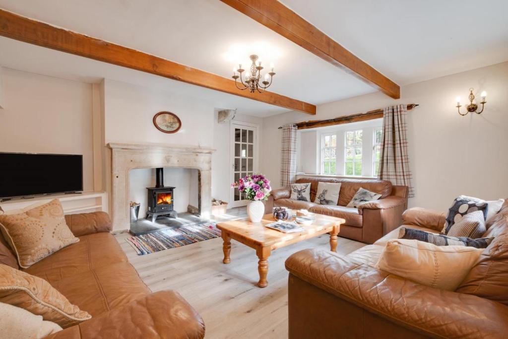 Lower Gill Farmhouse, Tosside