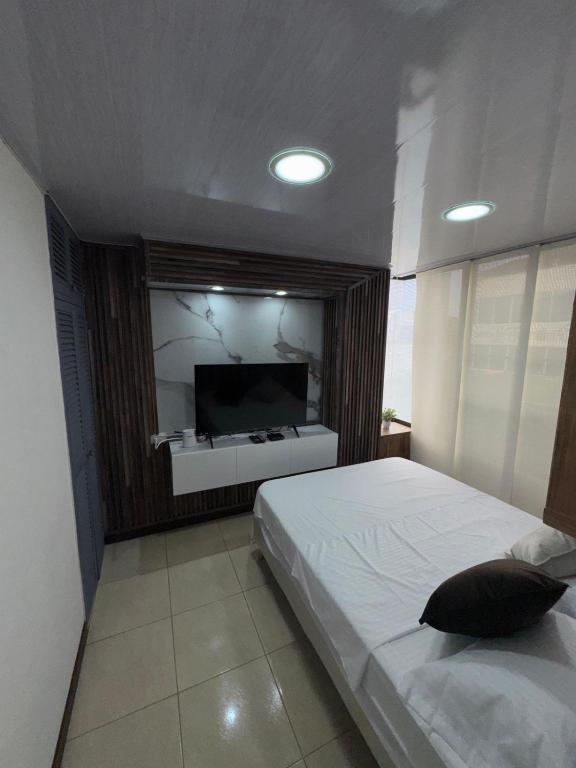 Edificio eukaristiko 3 - 5