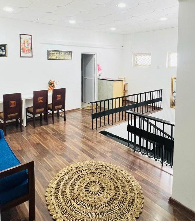 Ricardo Hostel, Kolombo