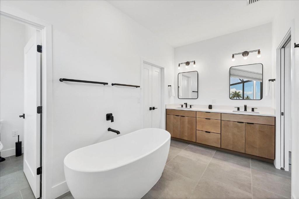 GRH14696 - Charlotte Harbor Area - 3 Bed 2 Baths Villa, Punta Gorda