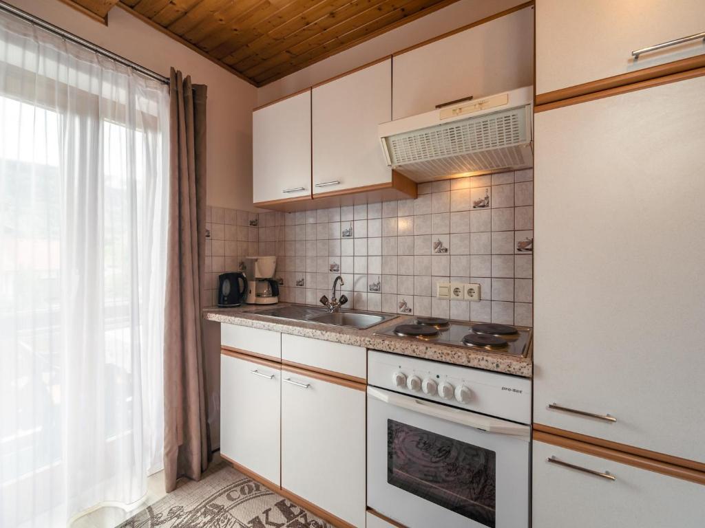 Apartment in Tröpolach near Nassfeld - 5