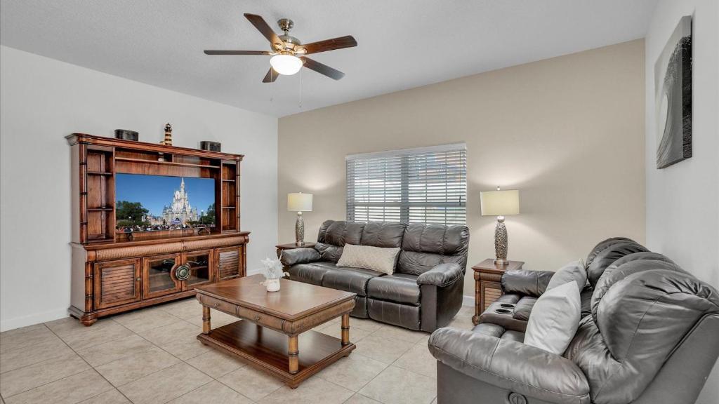 GRH10355 - Paradise Palms Resort - 5 Bed 4 Baths Townhome, Kissimmee