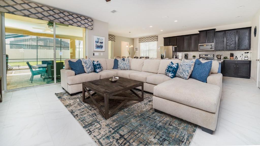 GRH9284 - Solara Resort - 6 Bed 4 Baths Villa, Kissimmee