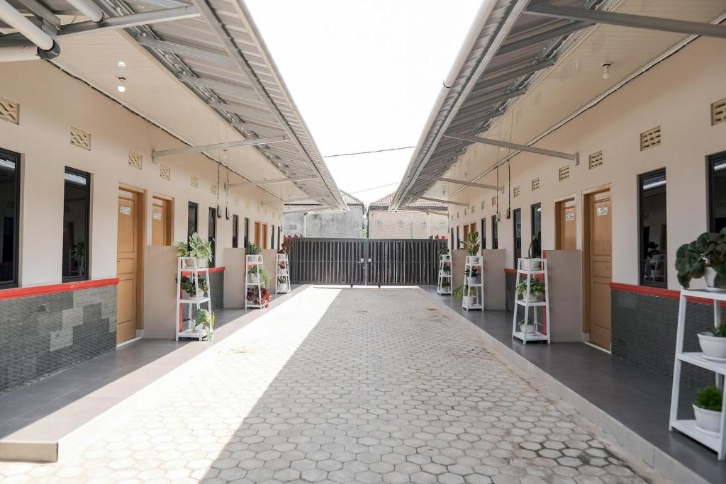 RedDoorz Syariah near Hajimena Lampung 外観