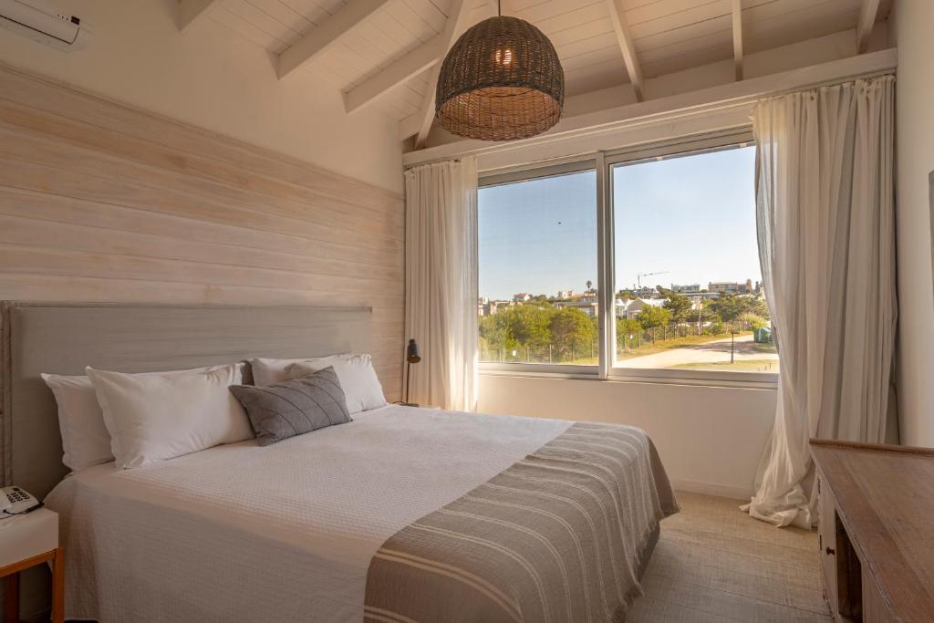 Anastasio Hotel & Beach Club - 3