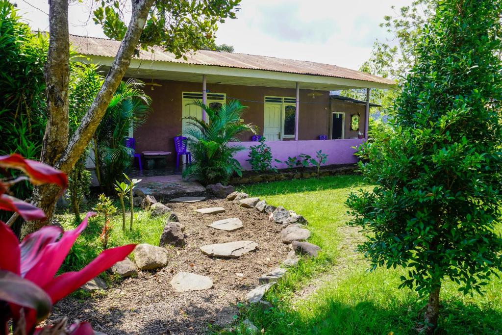 Legend Guesthouse, Kelimutu