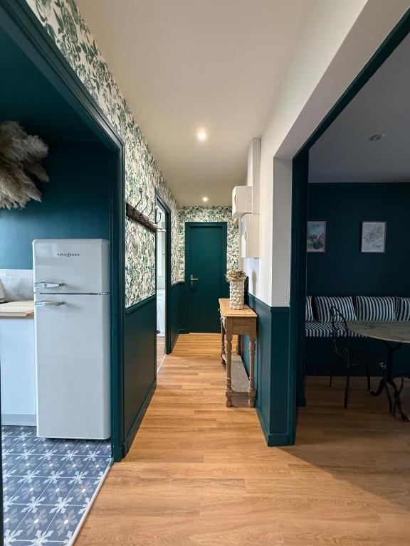 Le Poincaré, Troyes