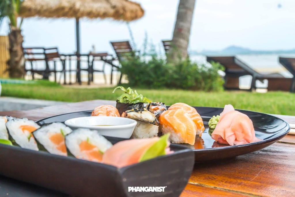 Great food & dining