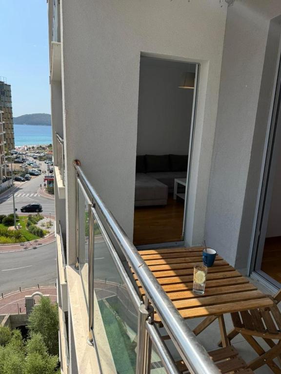 Mediterano apartment Becici - 4