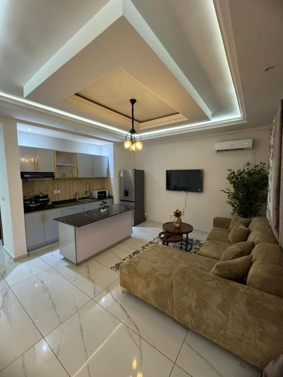 LELYS Lof't, Yaoundé