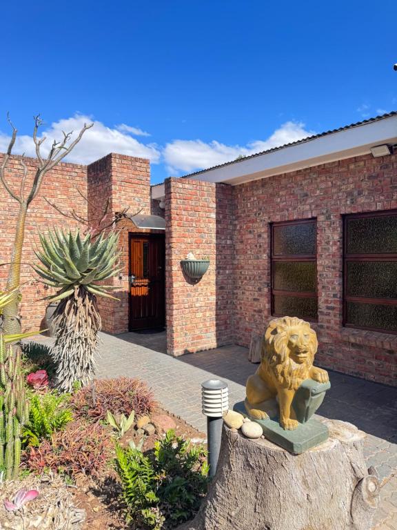 UpperRoom on Sonop, Kirkwood