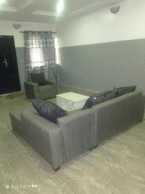 Easybel Consult Properties, Mowe