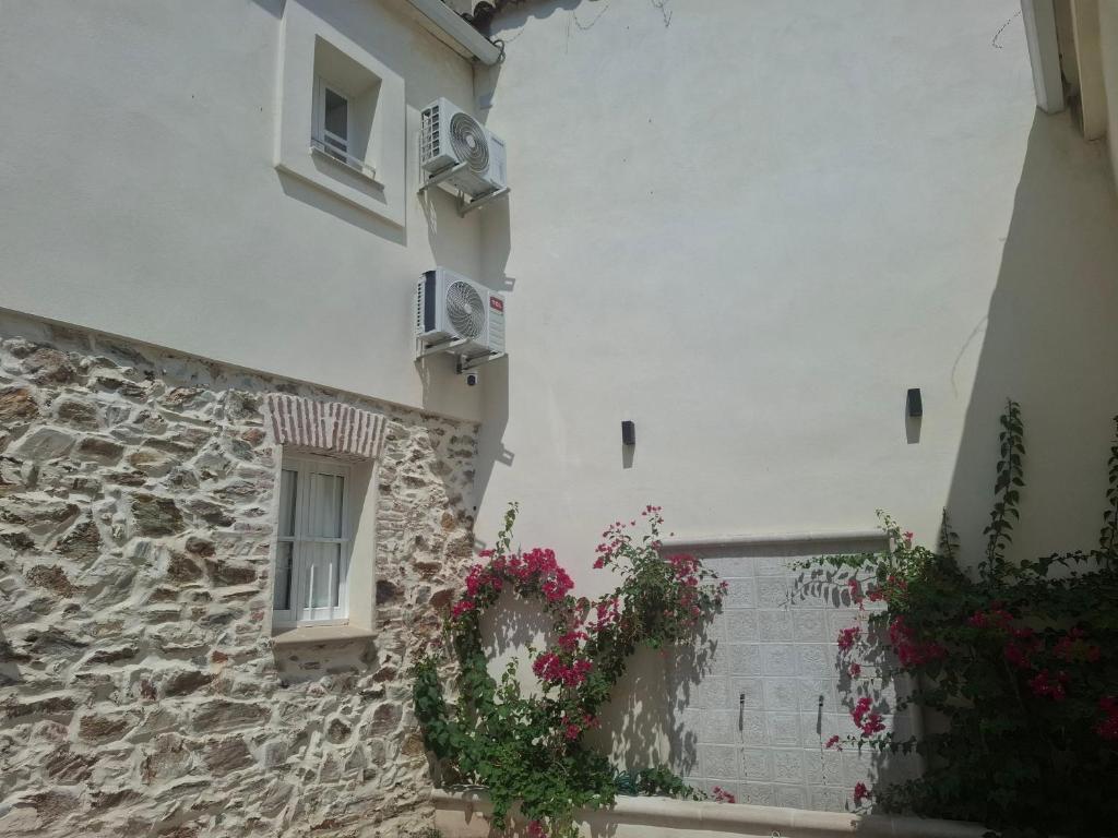 River House - 4