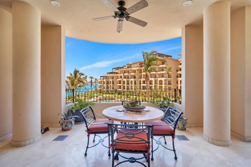 Beachfront Premium Ocean View 5 Star Beach View - 2