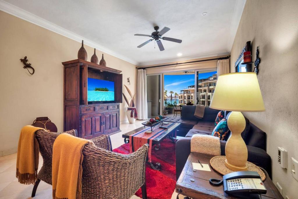 Beachfront Premium Ocean View 5 Star Beach View - 4