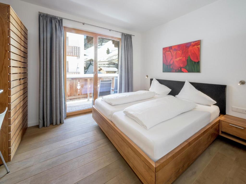 Apartment in Gerlos near Ski Lift - 2