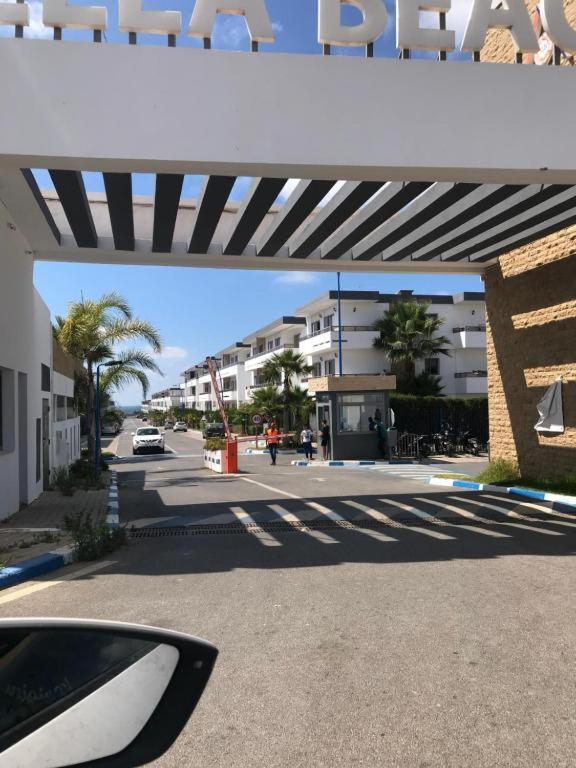 Marbella beach residence pool view 2 steps from beach, Mansouria