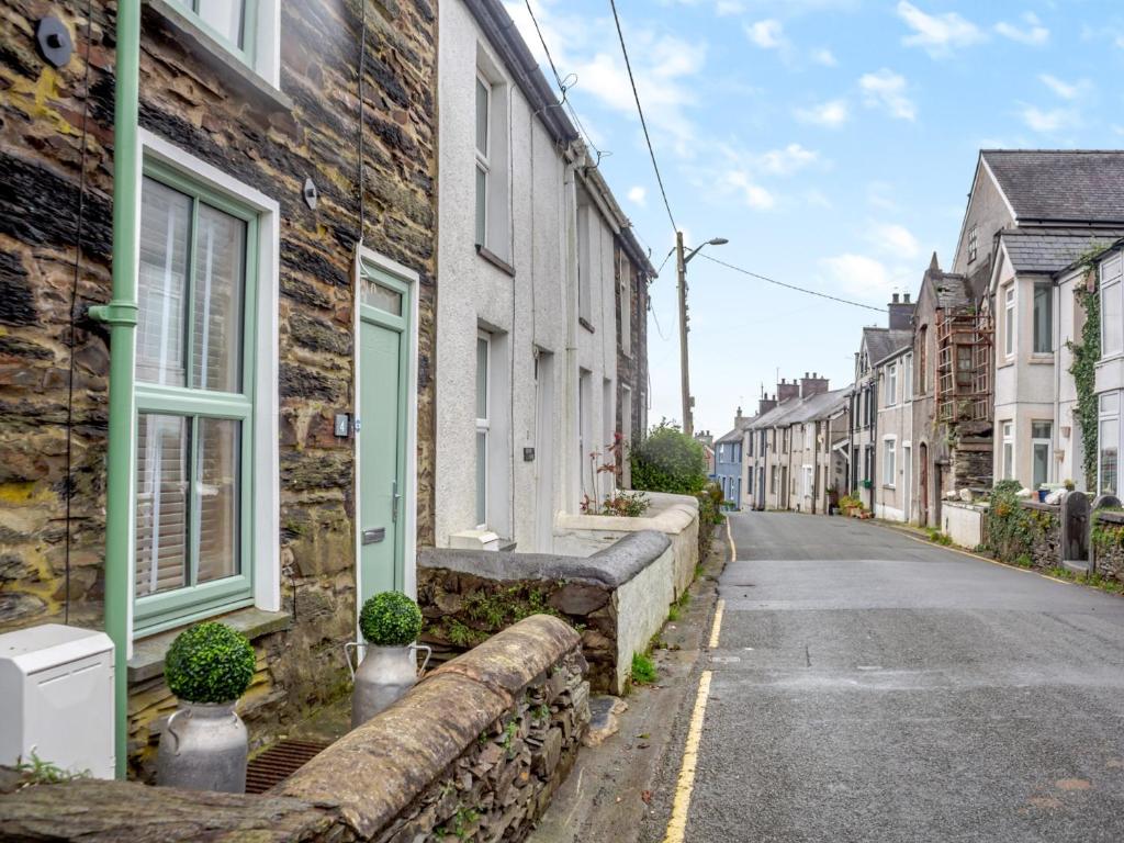 2 Bed in Porthmadog 93835, Penrhyndeudreath