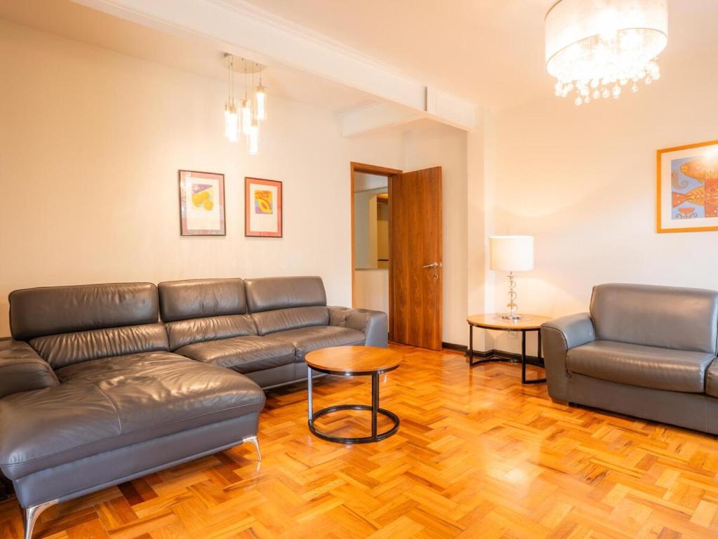 Charming Apartment in Polanco by Parque Lincoln, Mexiko